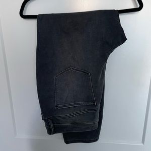 Vera Wang Skinny Jeans